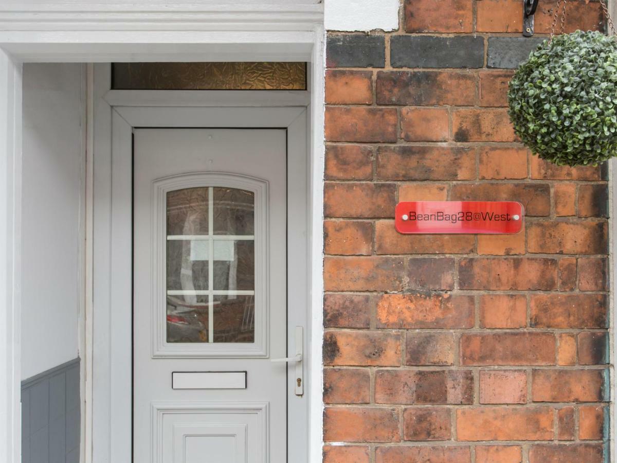 Townhouse @ West Avenue Crewe Exterior foto
